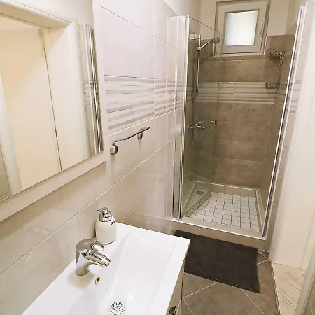 Beautiful In With Private Pool Peracko Blato